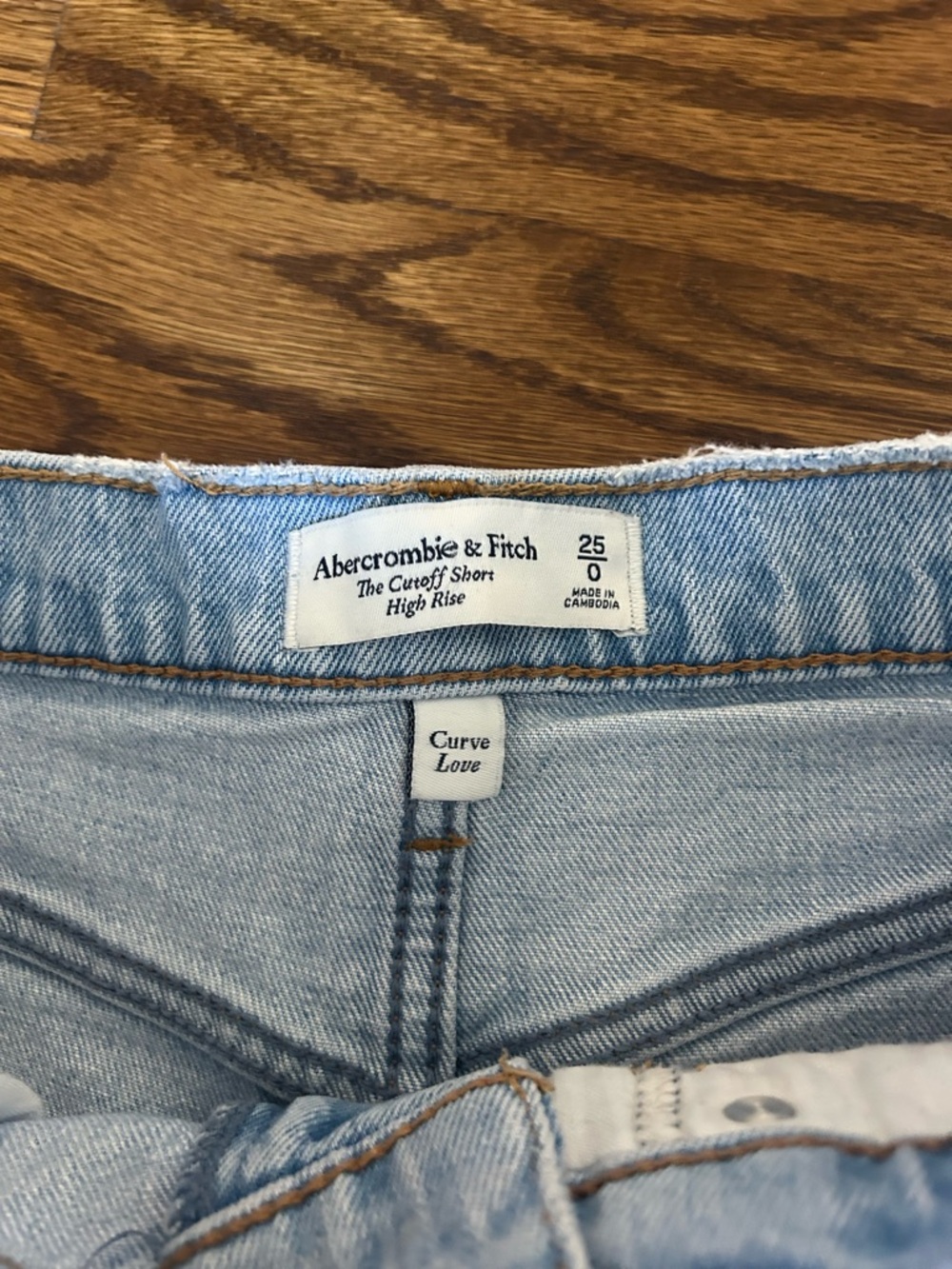 Abercrombie & Fitch curve love the cutoff short high Rise size 25/0 - Picture 8 of 8